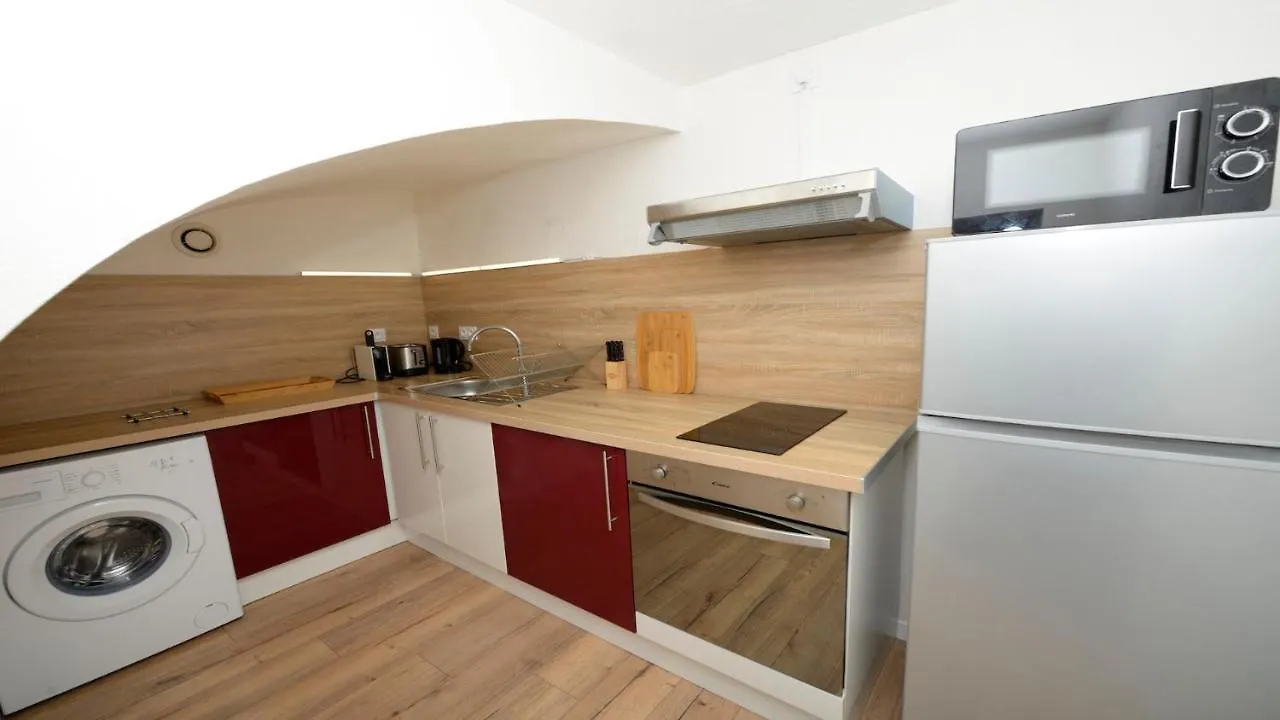 Appartement Dominici 2- Cahorscitystay- Parking Wifi Netflix