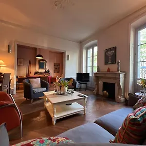 Coeur De Ville, Garage Prive Et Gratuit Avec Terrasse ! Cahors