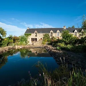 https://gites-bretagne-broceliande-il-etait-une-fois.inbrittany.com